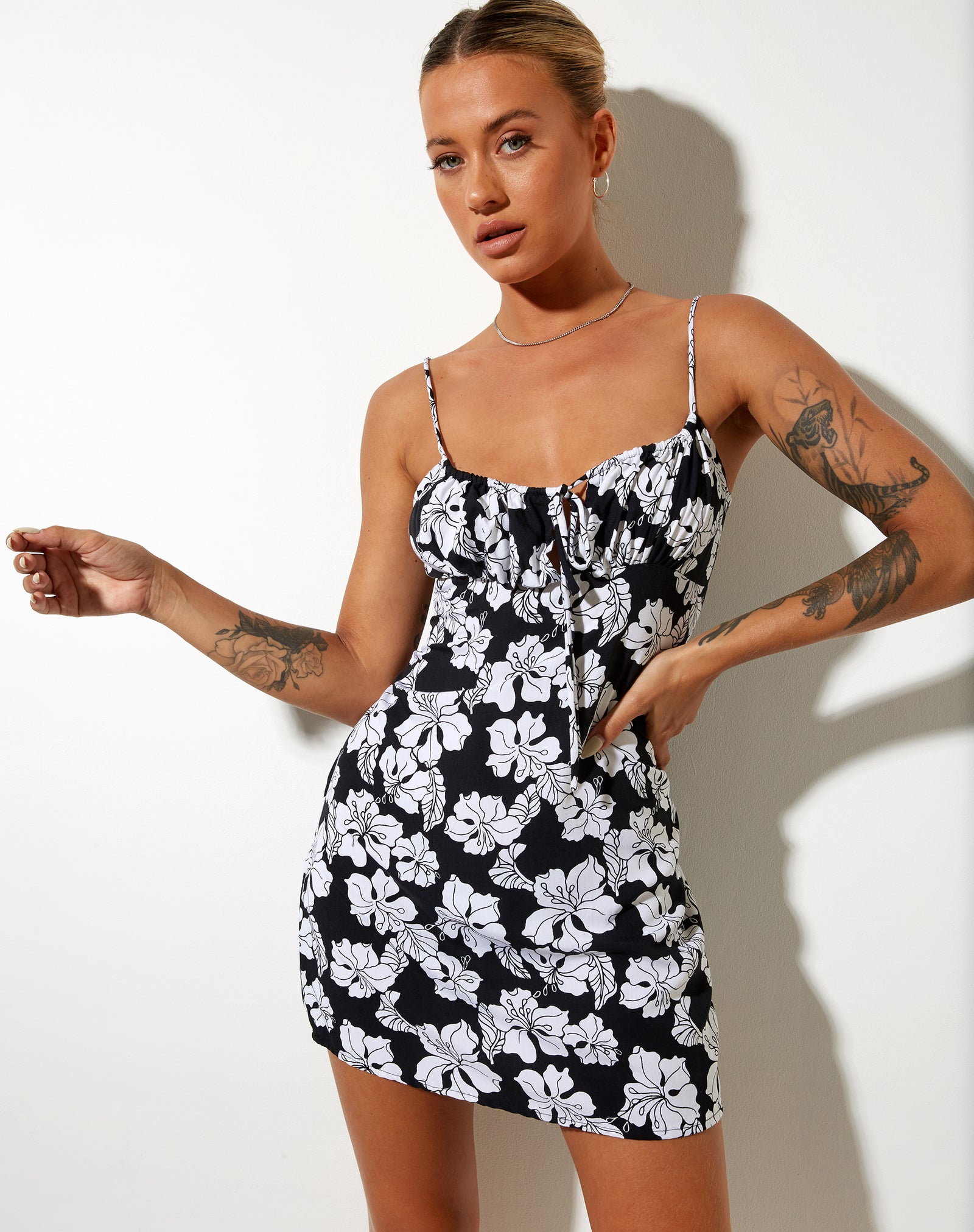 Black and White Floral Print Strappy ...